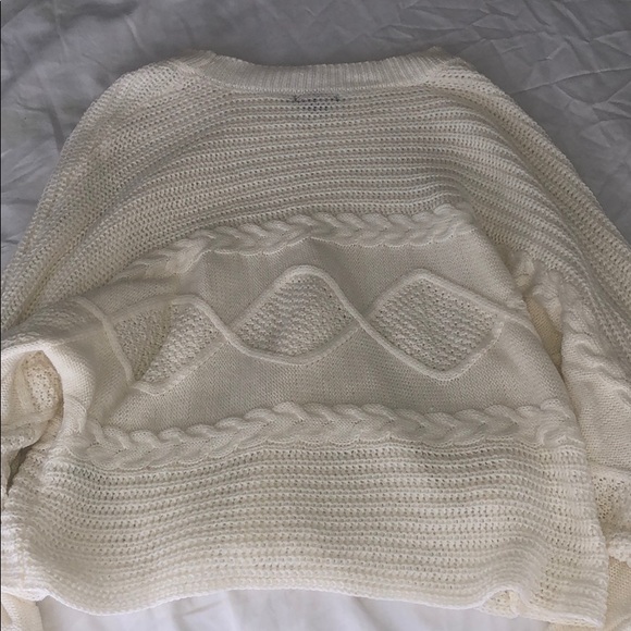 wild Fable cropped cream sweater - Picture 6 of 9